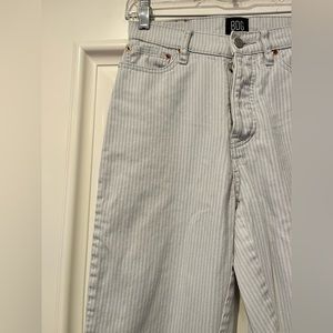 BDG jeans size 24 blue stripe. No rips and are semi high waisted button up.